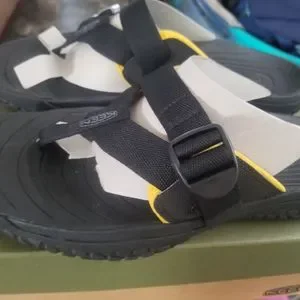 Keen | Shoes | Keen Mens Solstice Flip Flop Size 3 | Poshmark
